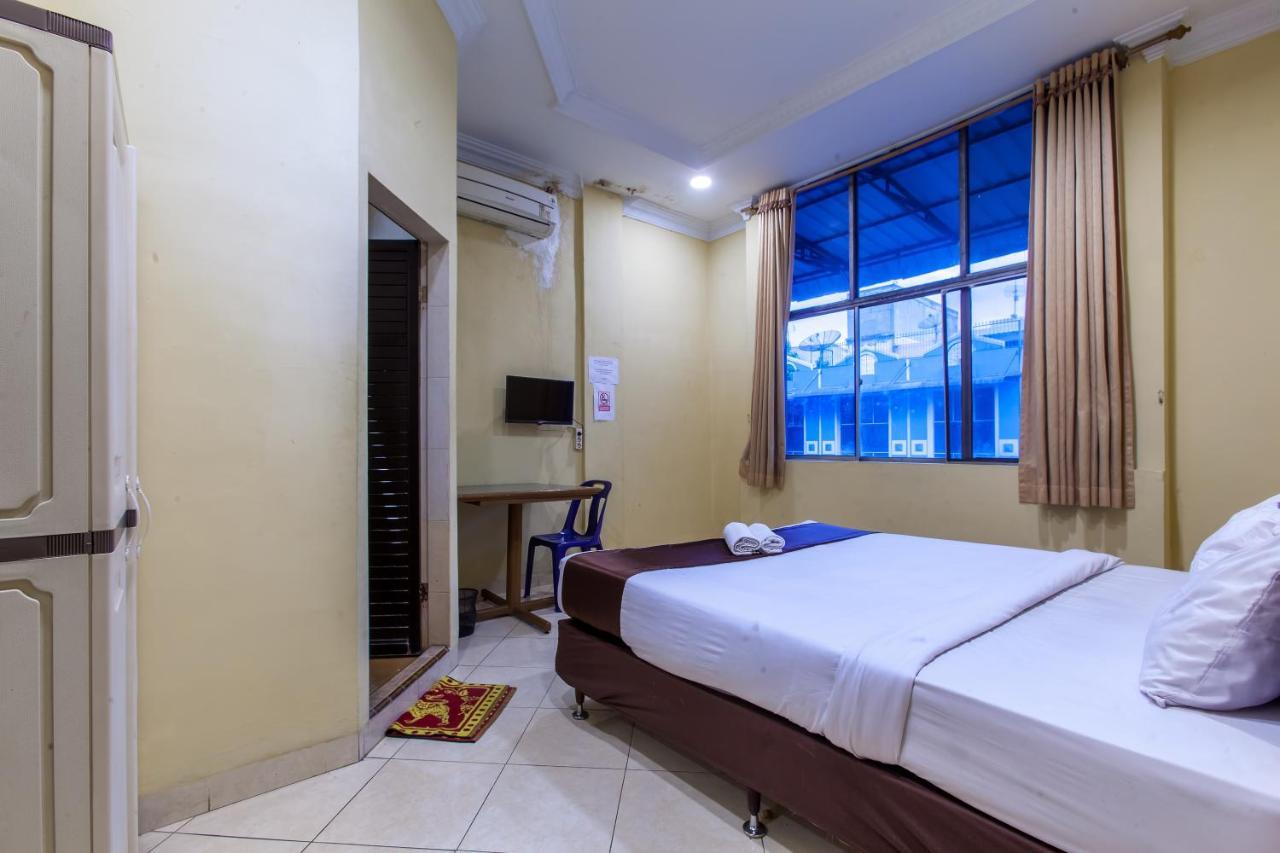 Star Inn Medan Exterior foto